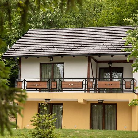 Vila Ana Kalesija Экстерьер фото