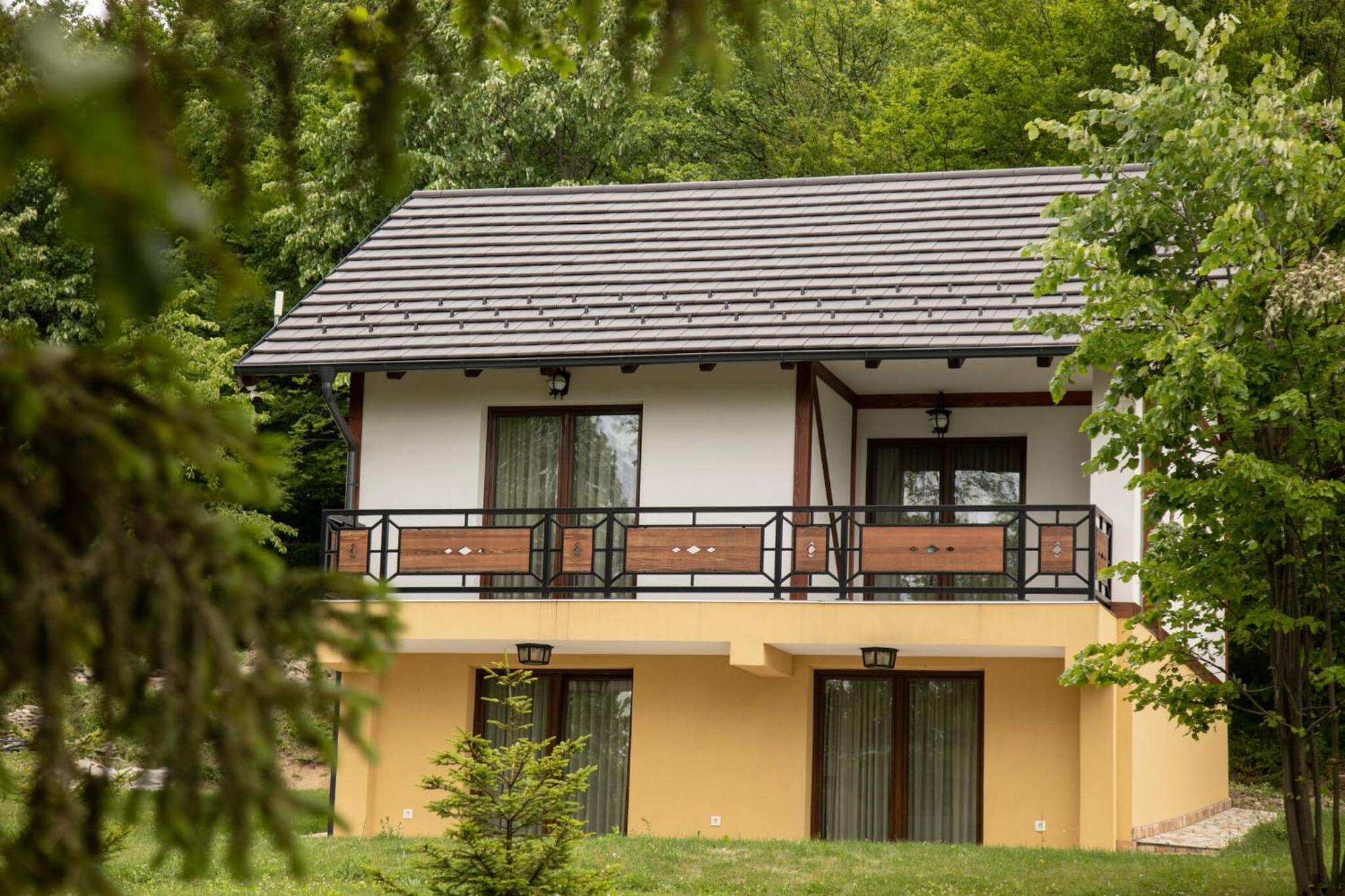 Vila Ana Kalesija Экстерьер фото
